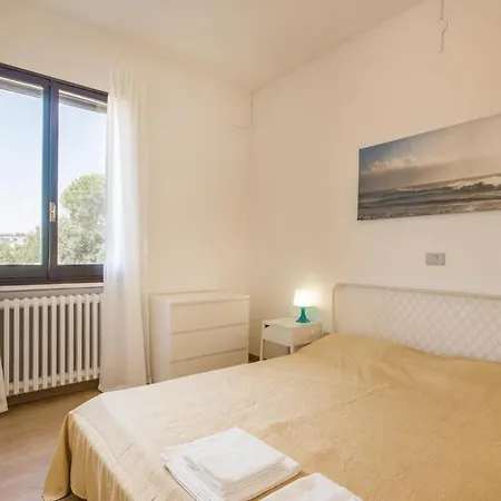 Villa James San Costanzo