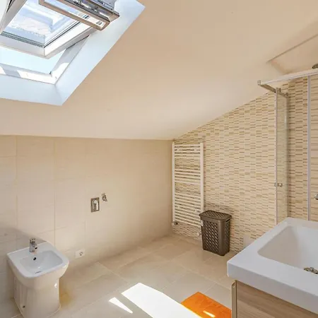 Villa James San Costanzo