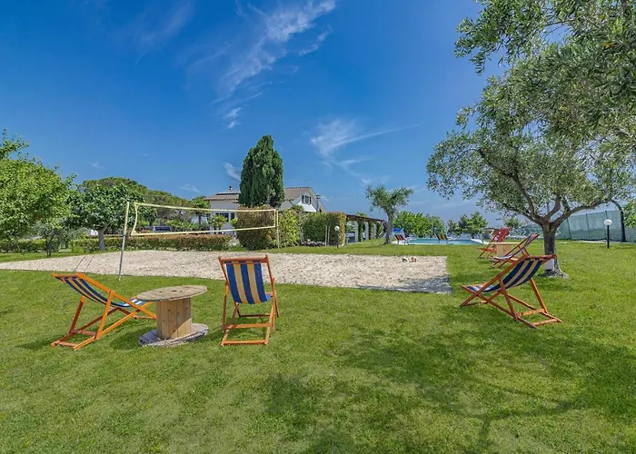 Villa James San Costanzo